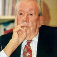 Photograph of Malcolm Arnold