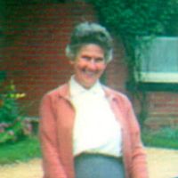 Photograph of Zoë McHenry