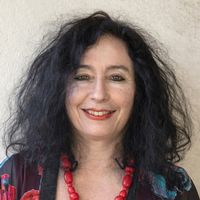 Photograph of Elena Kats-Chernin