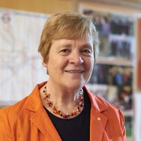 Photograph of Elizabeth Koch