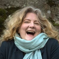 Photograph of Lisa Stewart