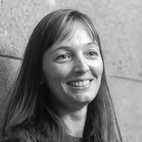 Photograph of Linda Kent