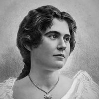 Photograph of Amy Castles